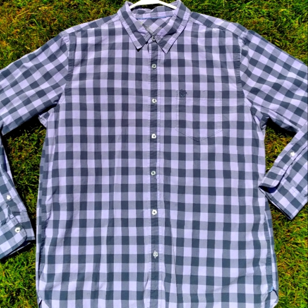 American Eagle Outfitters Button Down Shirt